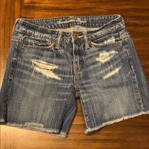 American Eagle  women’s jean short size 00